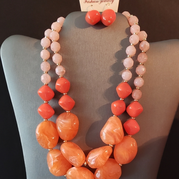 Jewelry - Picture 11 of 14